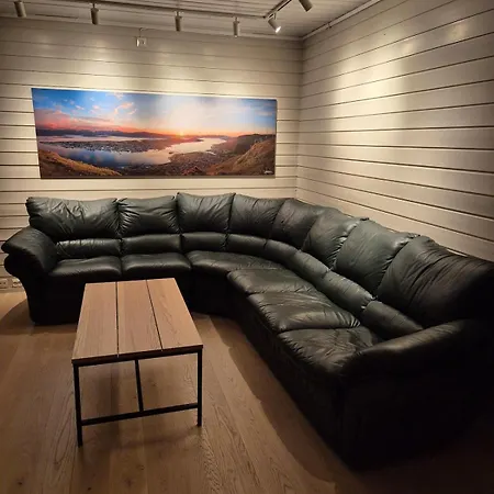 Large For Max 13pax Appartement Tromsø